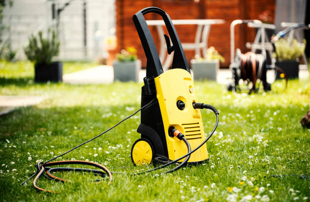 Best Animal Enclosure Cleaning  in Russellton, PA
